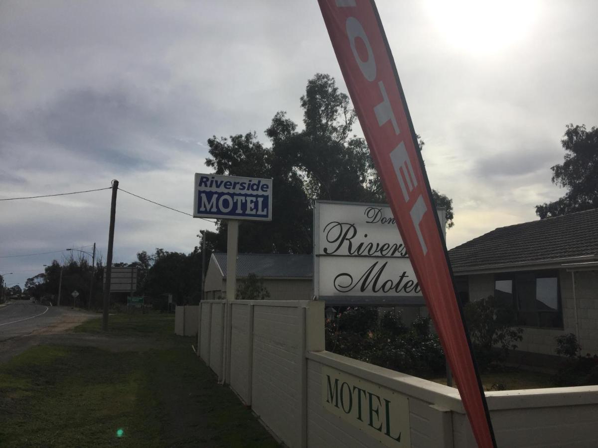 Donald Riverside Motel Extérieur photo